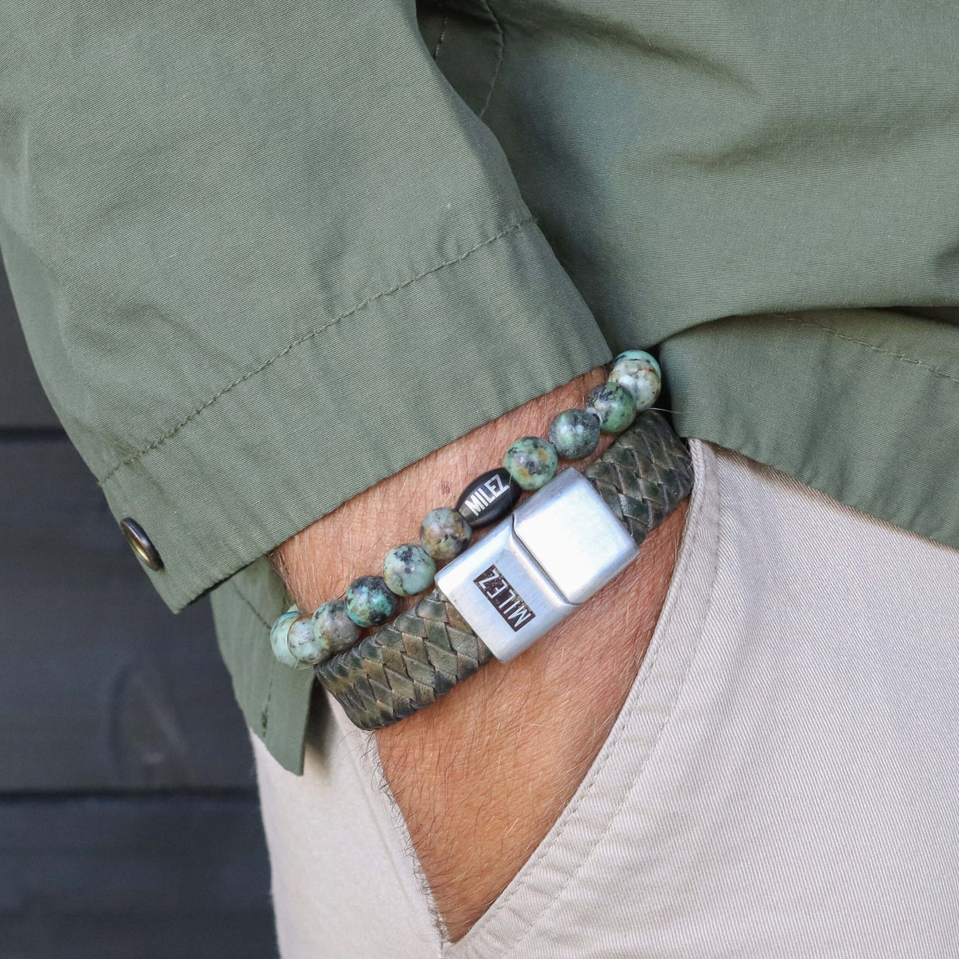 Noah - leren armband mosgroen